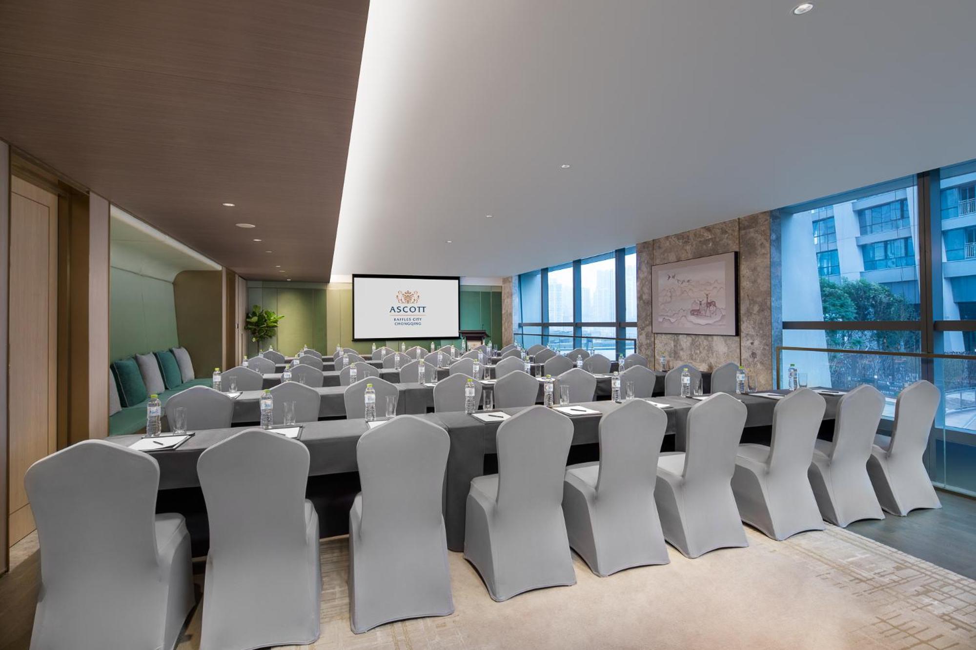 Ascott Raffles City Chongqing Bagian luar foto
